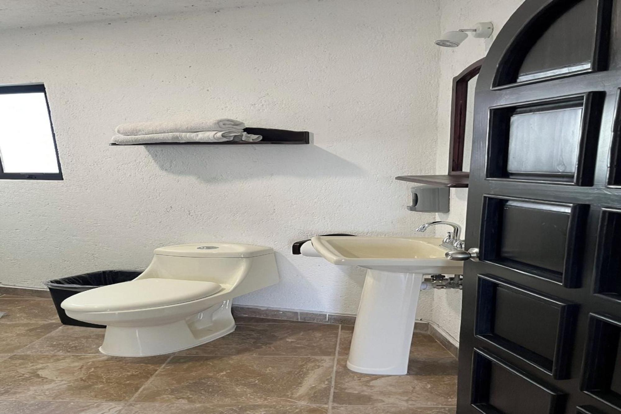 Collection O Hotel Nueva Escocia, بويبلا المظهر الخارجي الصورة